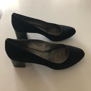 Bandolino black shoes